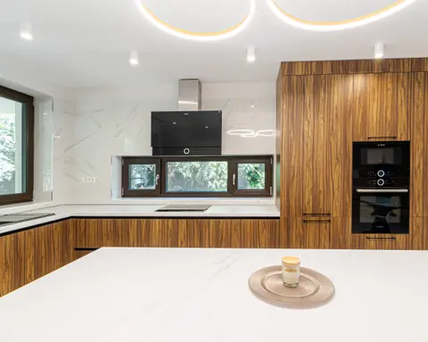 Kitchen work surfaces