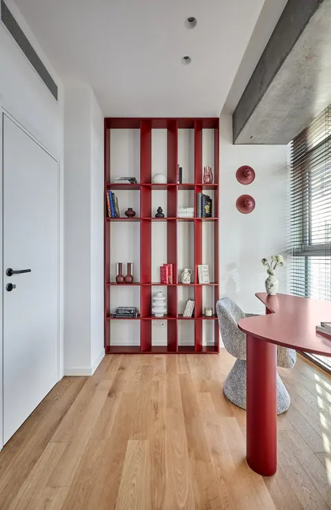 Bedroom shelving & desk
