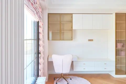 Shelving & desk