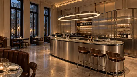 Curved bar